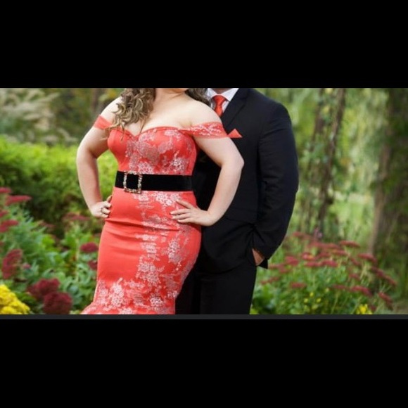 Evening dress - saad kubaisy - Picture 3 of 3